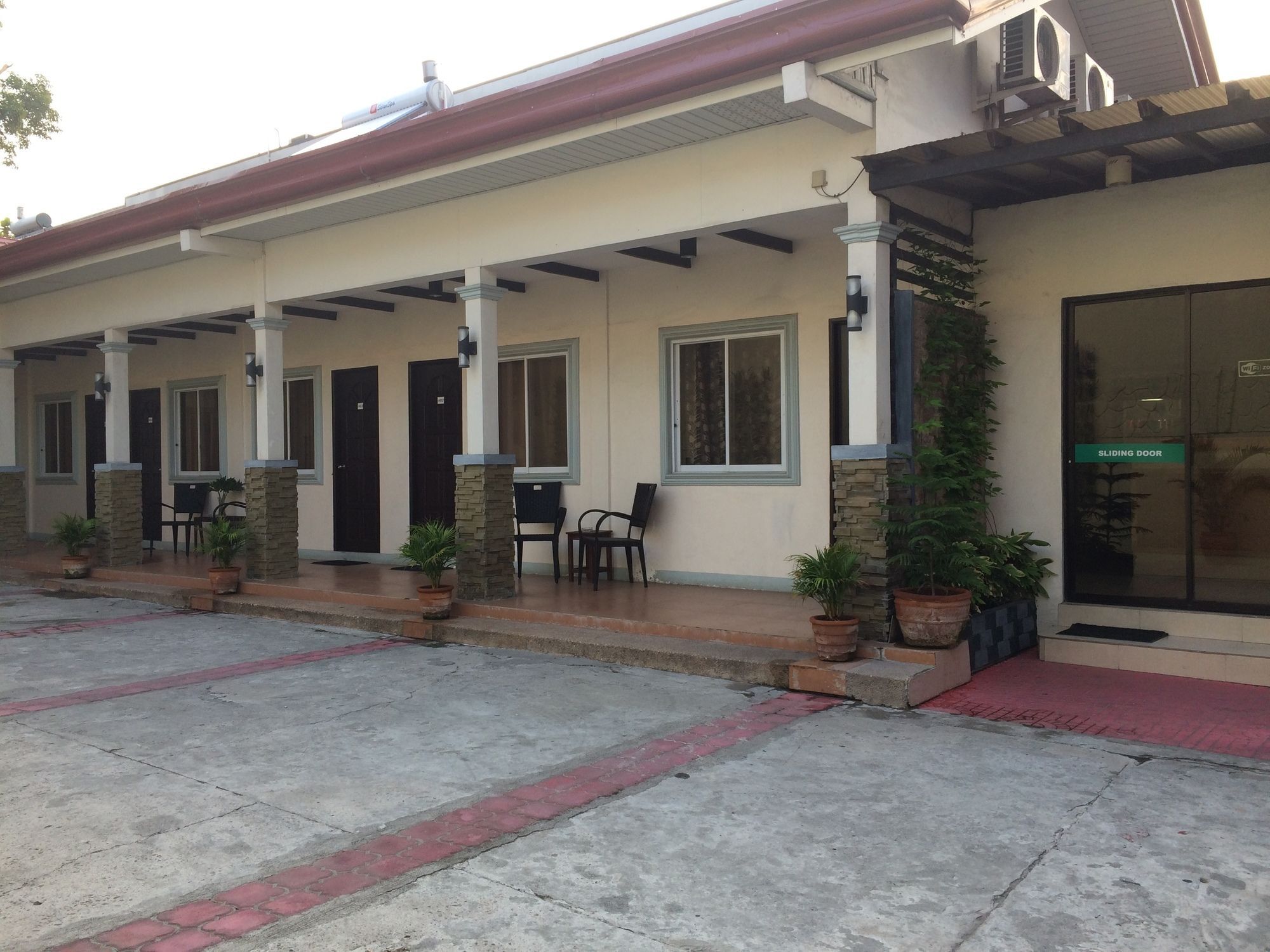 Manana Hotel Olongapo Exterior foto